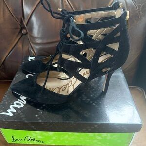 Sam Edelman Zavier Black Lace-Up Pump